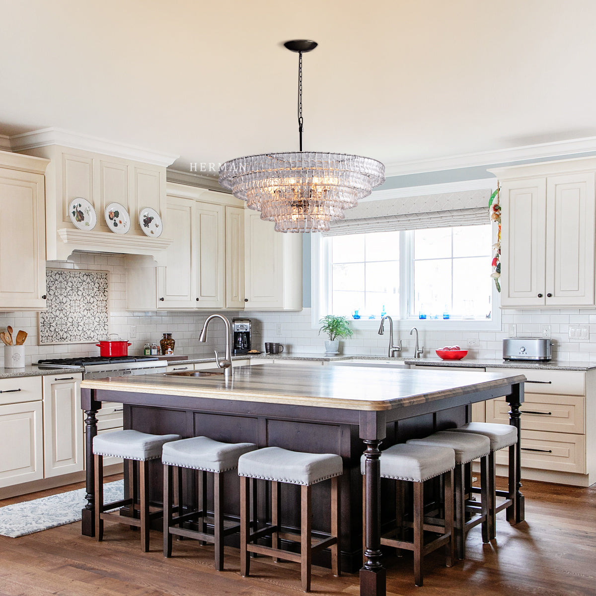 Amor 5-Tier Glass Ghiaccio Round Chandelier 48"