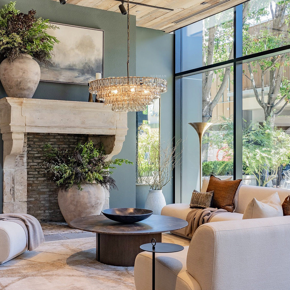 Amor 4-Tier Glass Ghiaccio Round Chandelier 36"