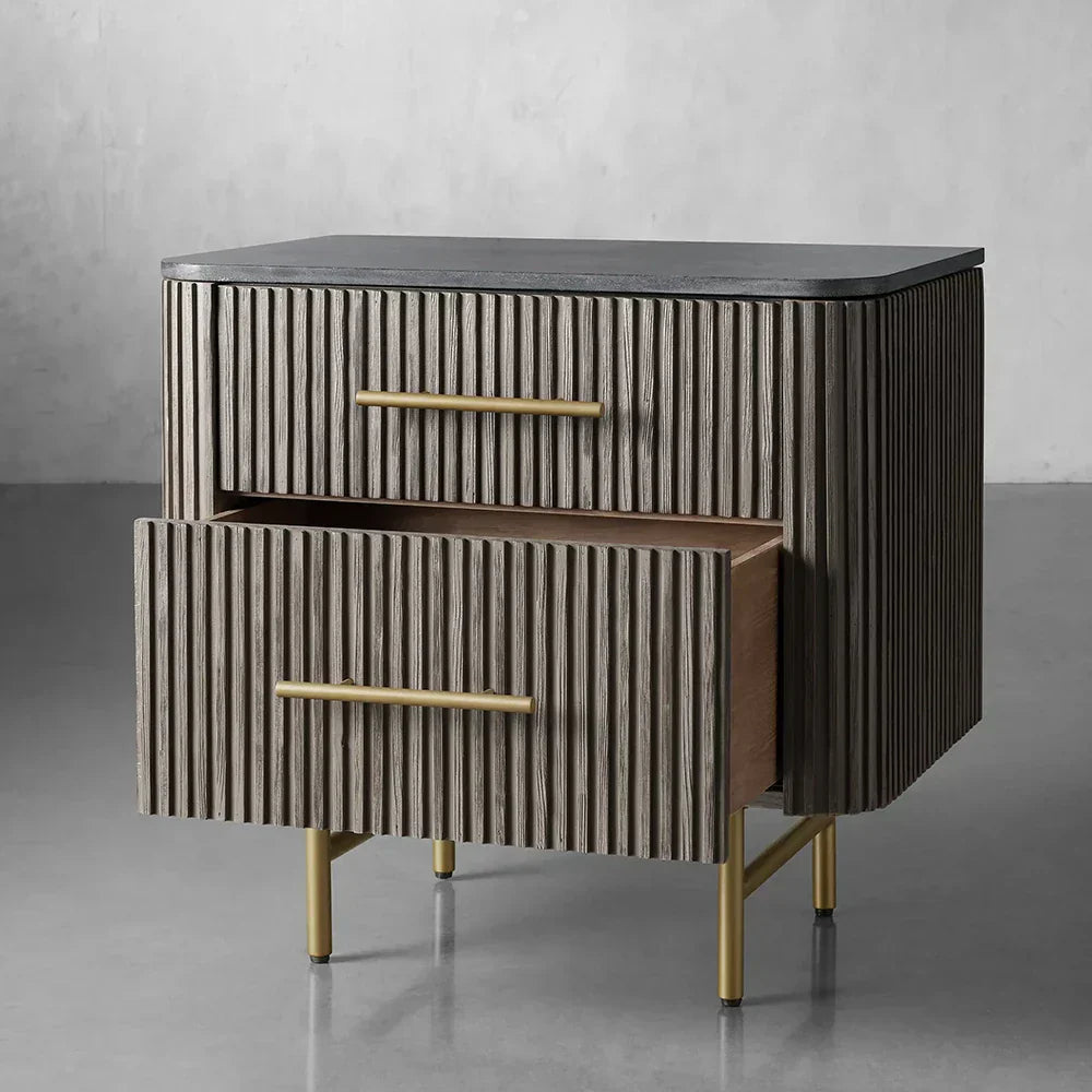 Arden Closed Nightstand in Oak