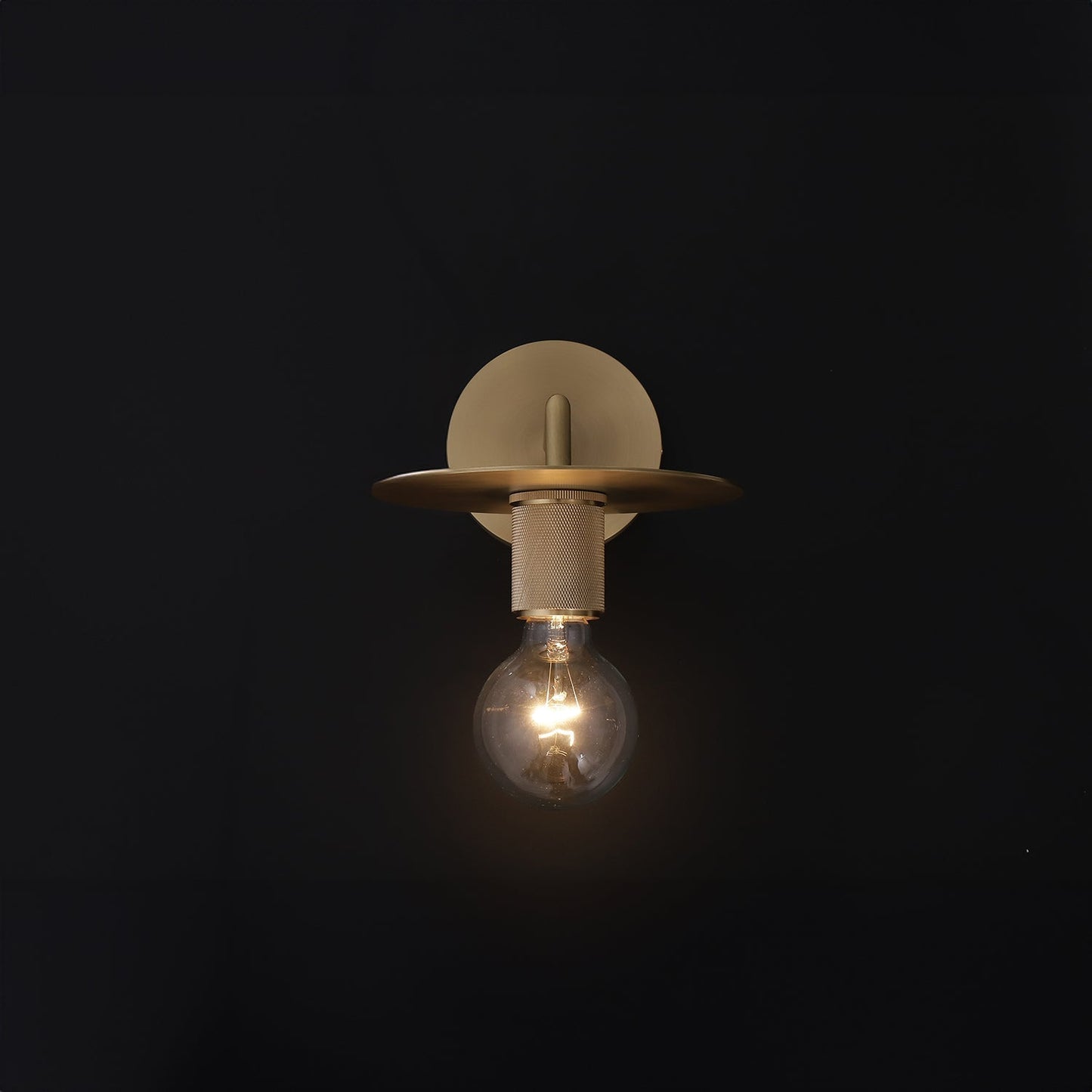 Utilitaire Funnel Shade Sconce
