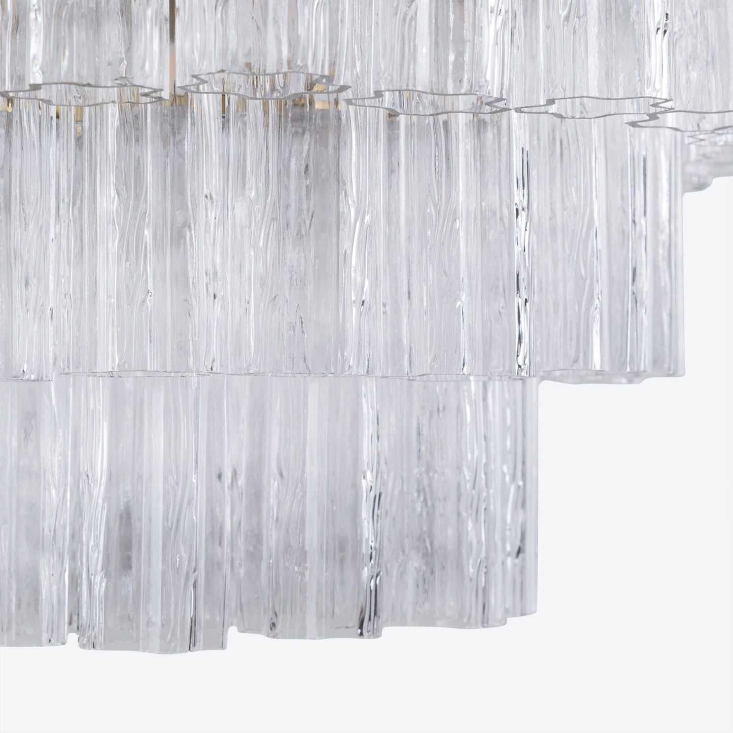 Medium Treviso Chandelier 28"
