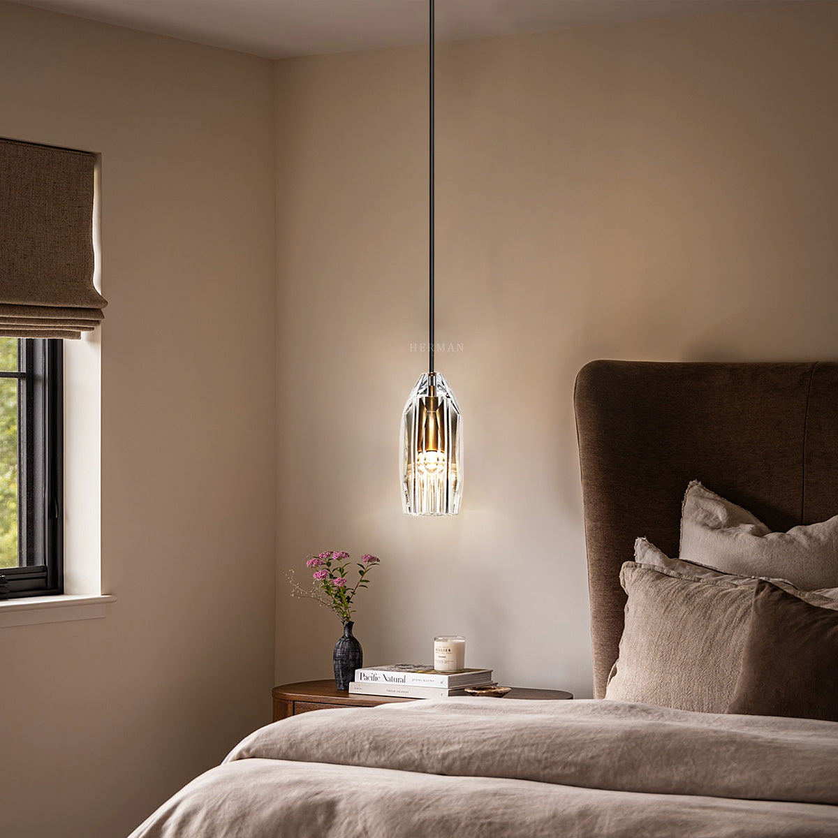 Chapt Crystal Shade Pendant Light