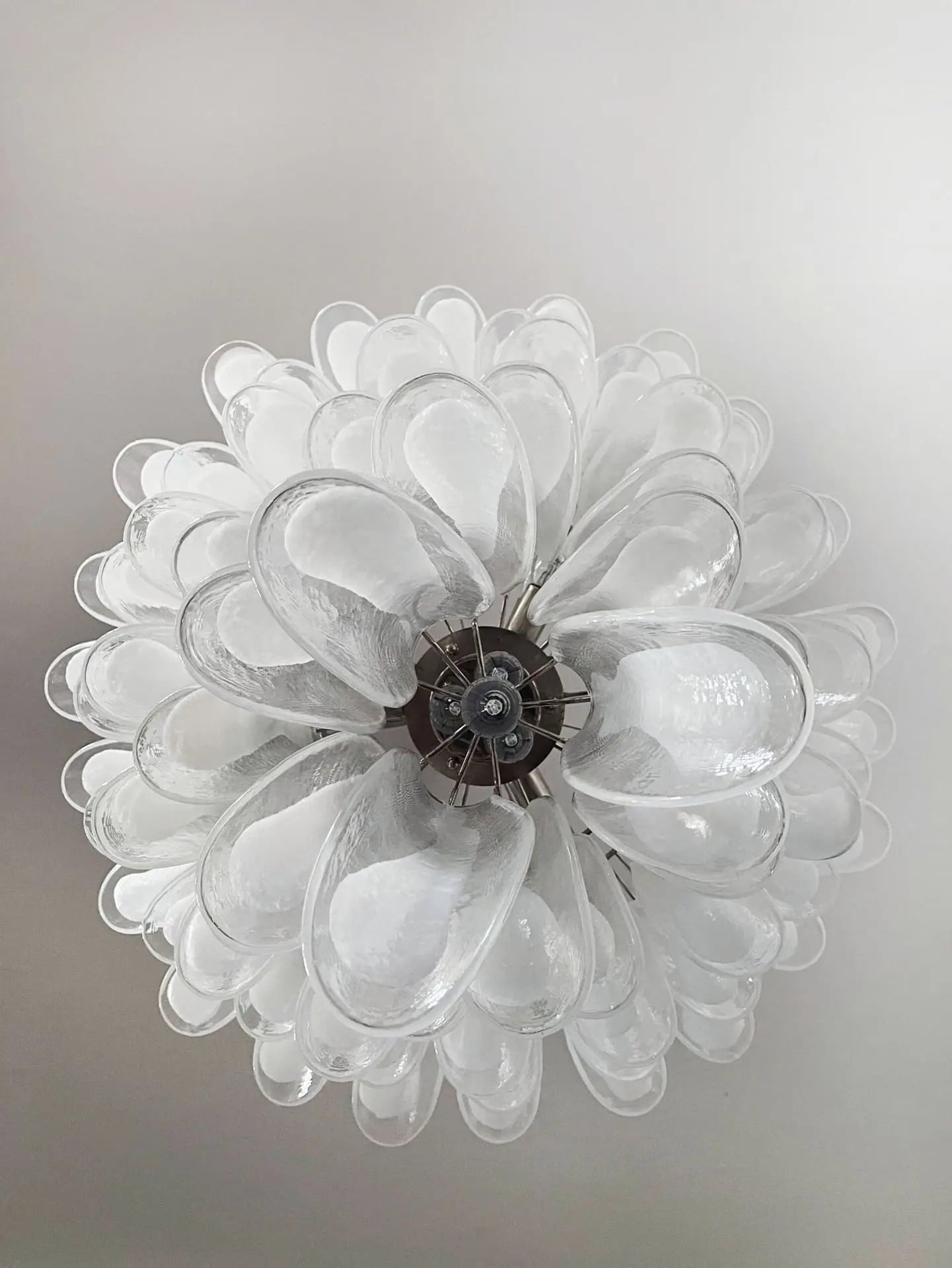 Murano Chandelier – 75 petals – Transparent