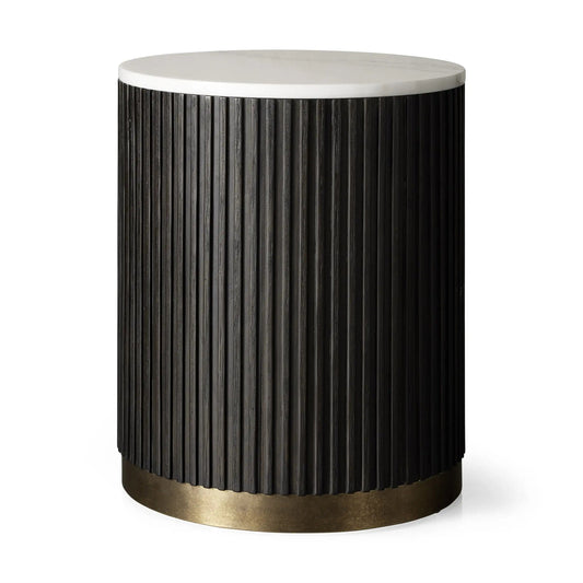 Arden End Table in Oak