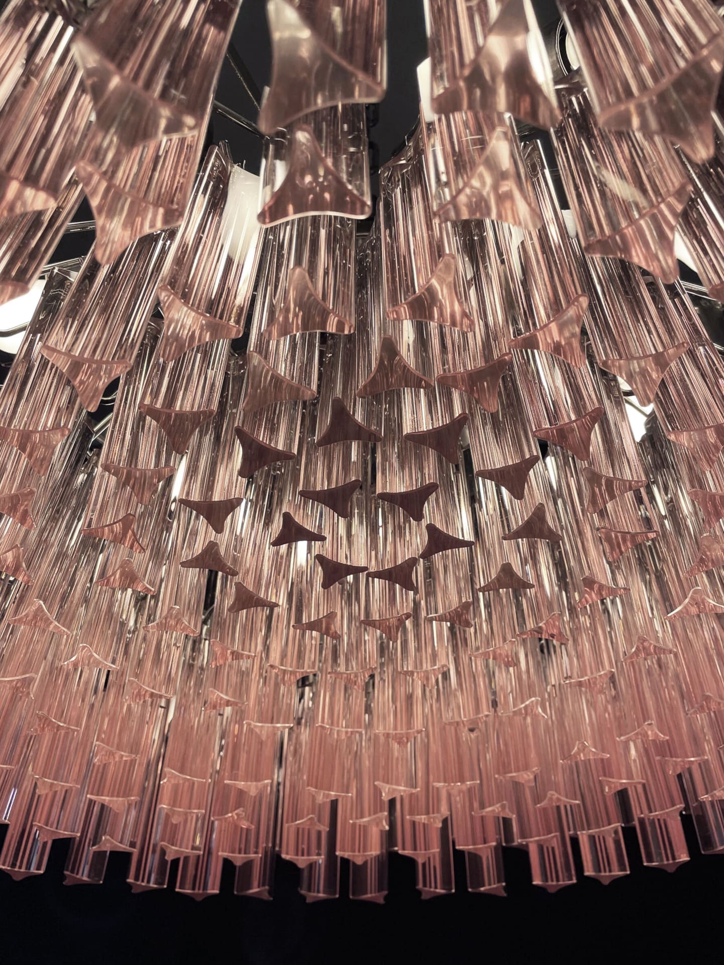 Murano Chandelier – Triedri Round – 265 prisms – Pink