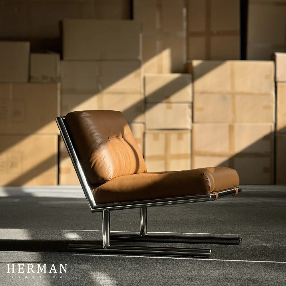 Modern Simple Oil Waxed Leather Leisure Chair