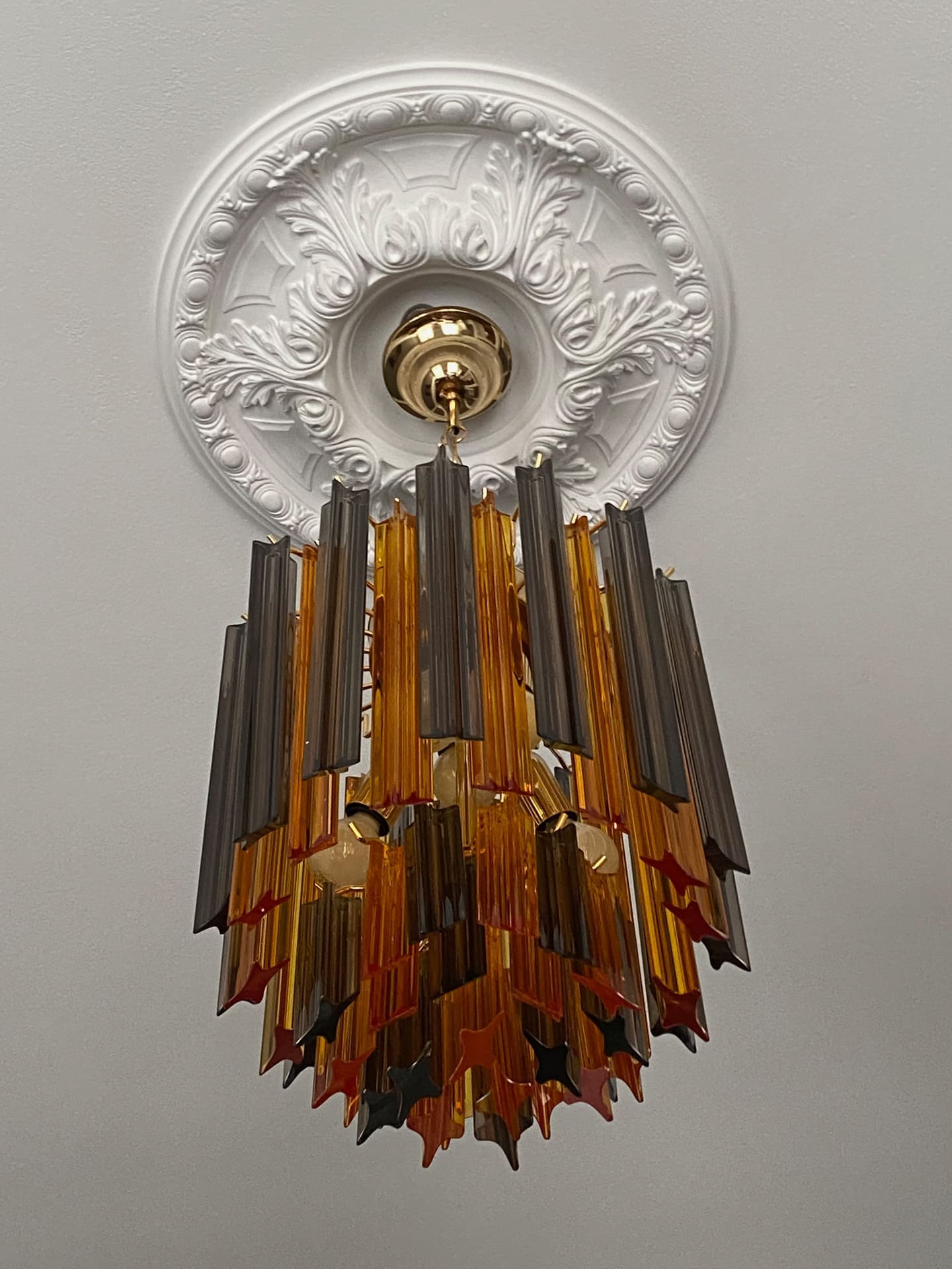 Murano Chandelier – 47 prisms – Amber/Smoked