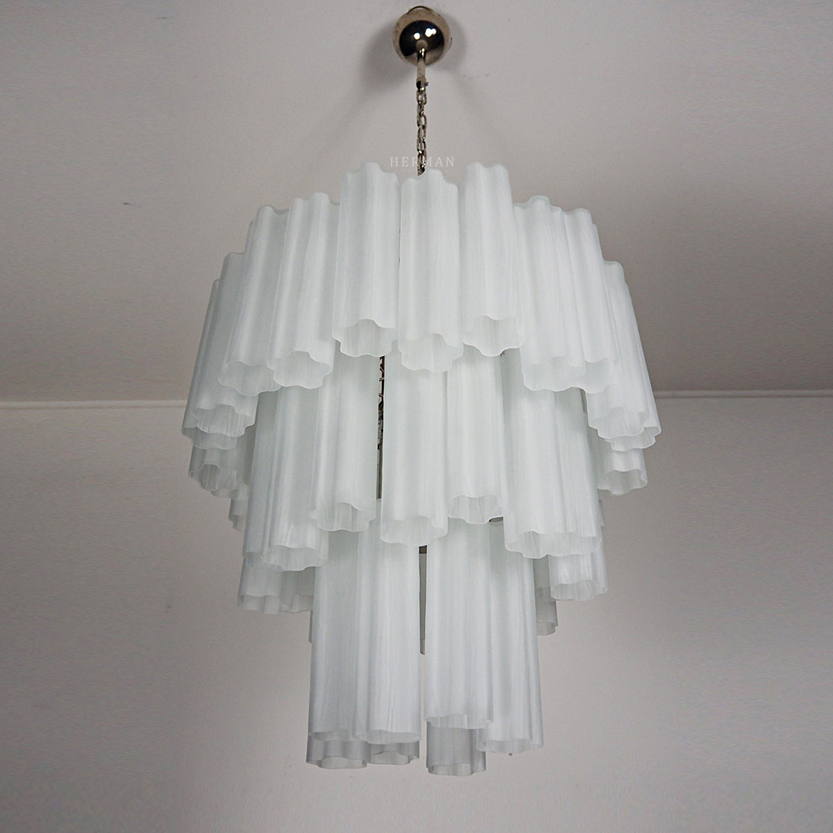 Murano Chandelier – 48 tubes – matte white