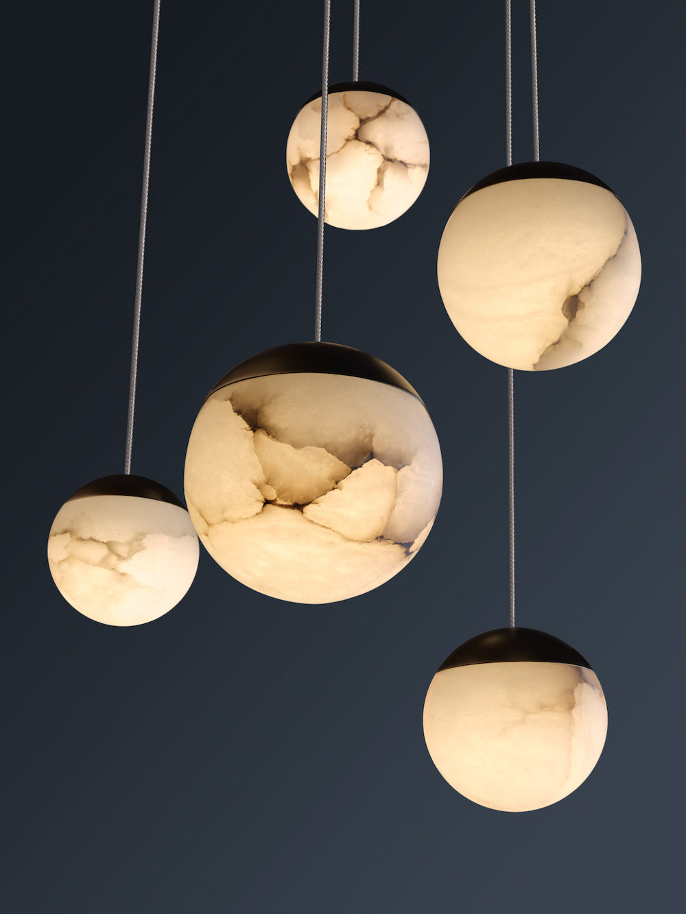 Calli 5 alabaster pendant