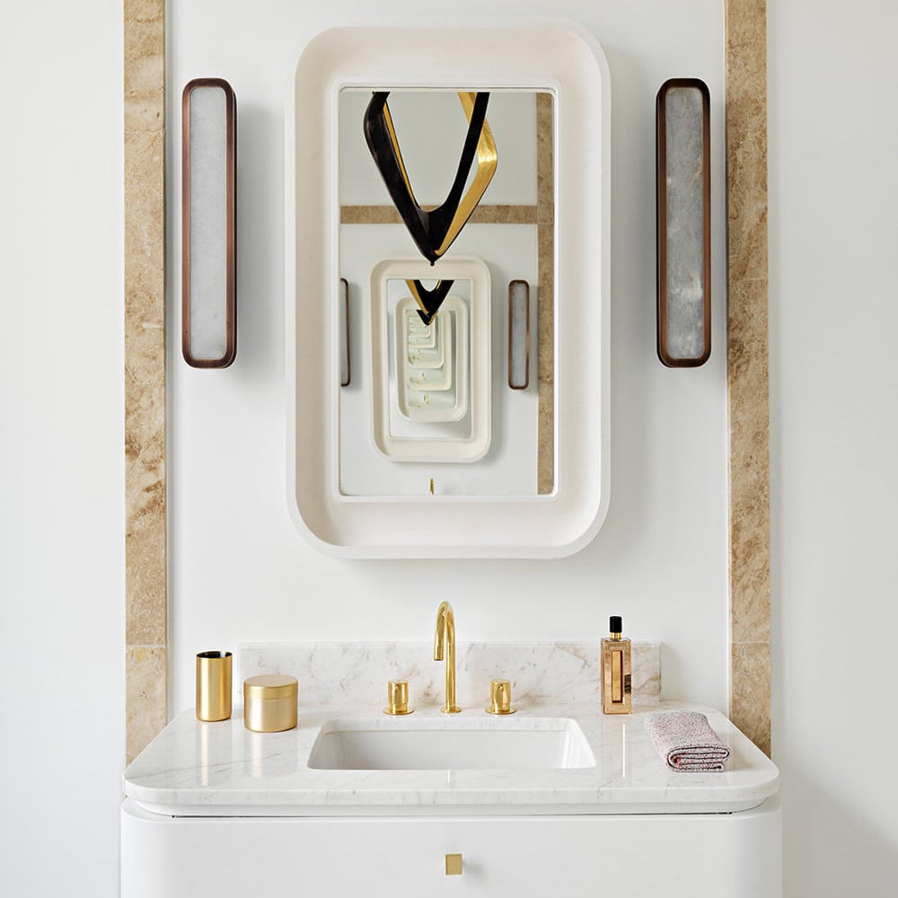 Hublot alabaster wall sconce