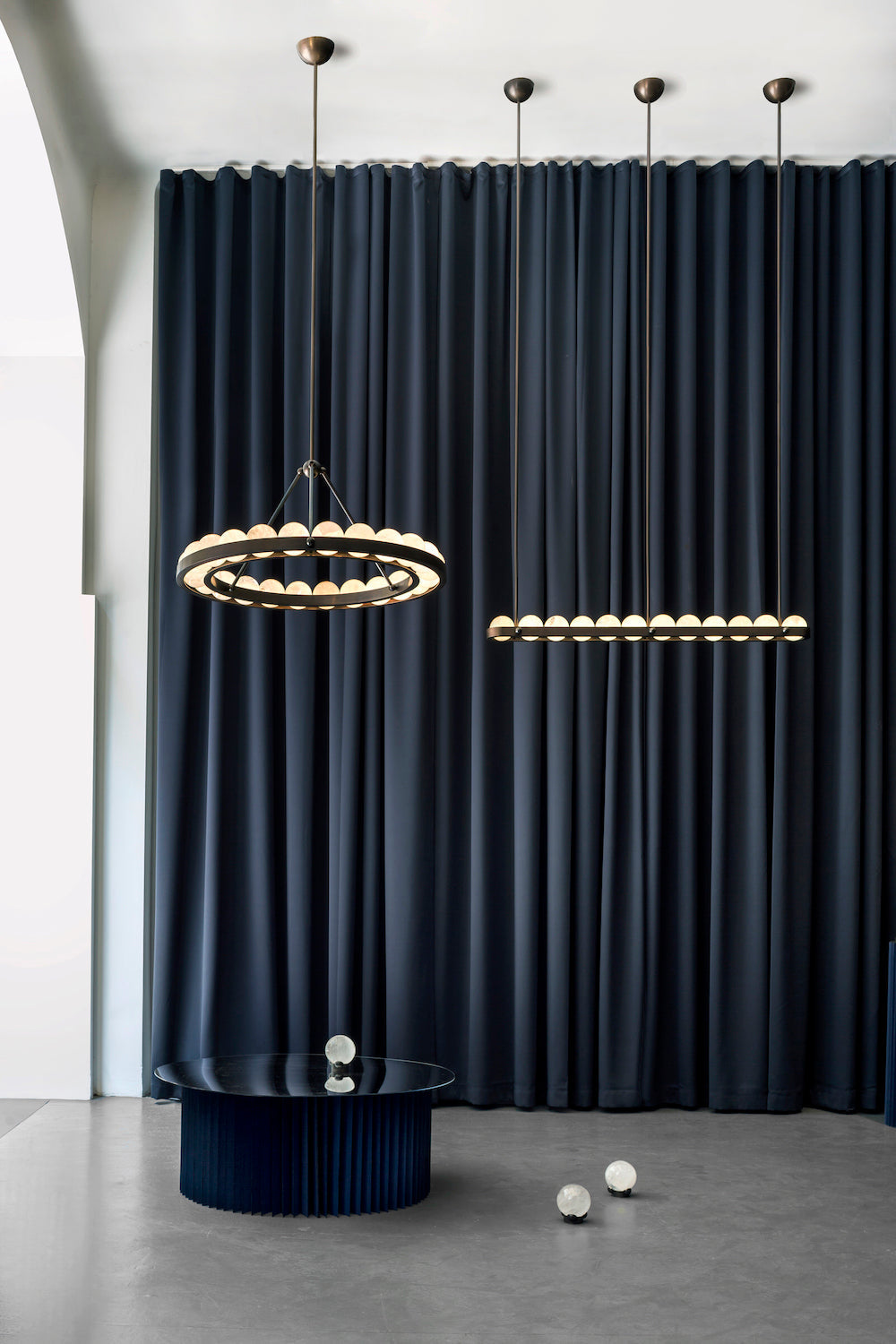 Ouranos II Linear Chandelier