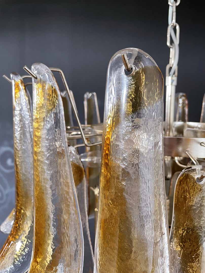 Murano Chandelier – 52 petals – Amber