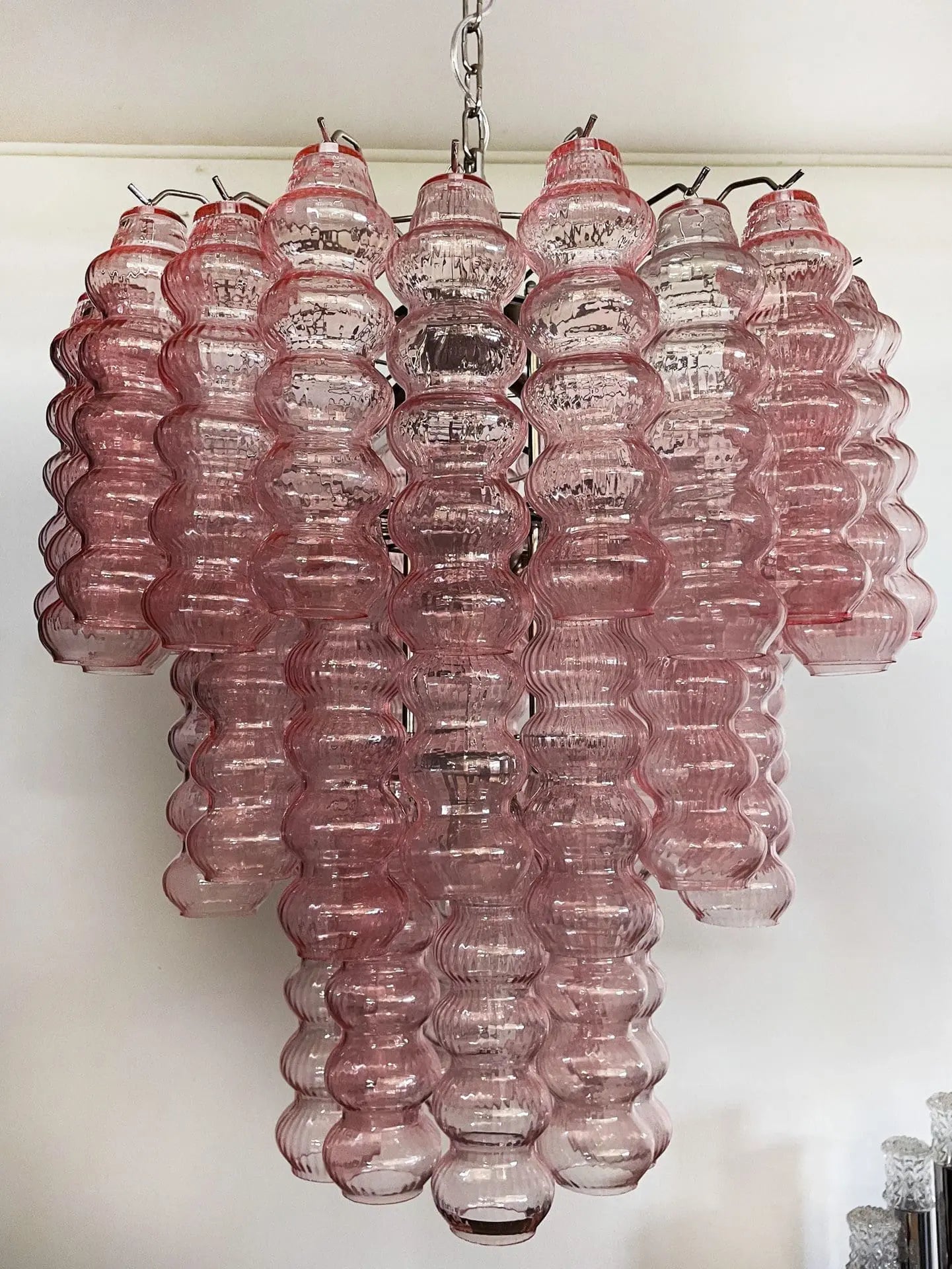 Murano Chandelier – Curva – Rosa – 48 tubes