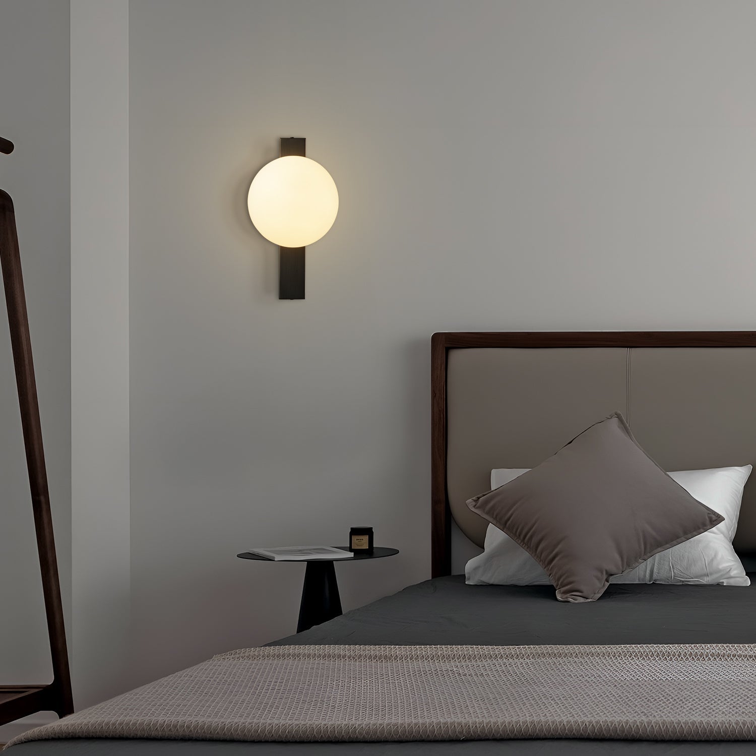 Circ Wall Lamp