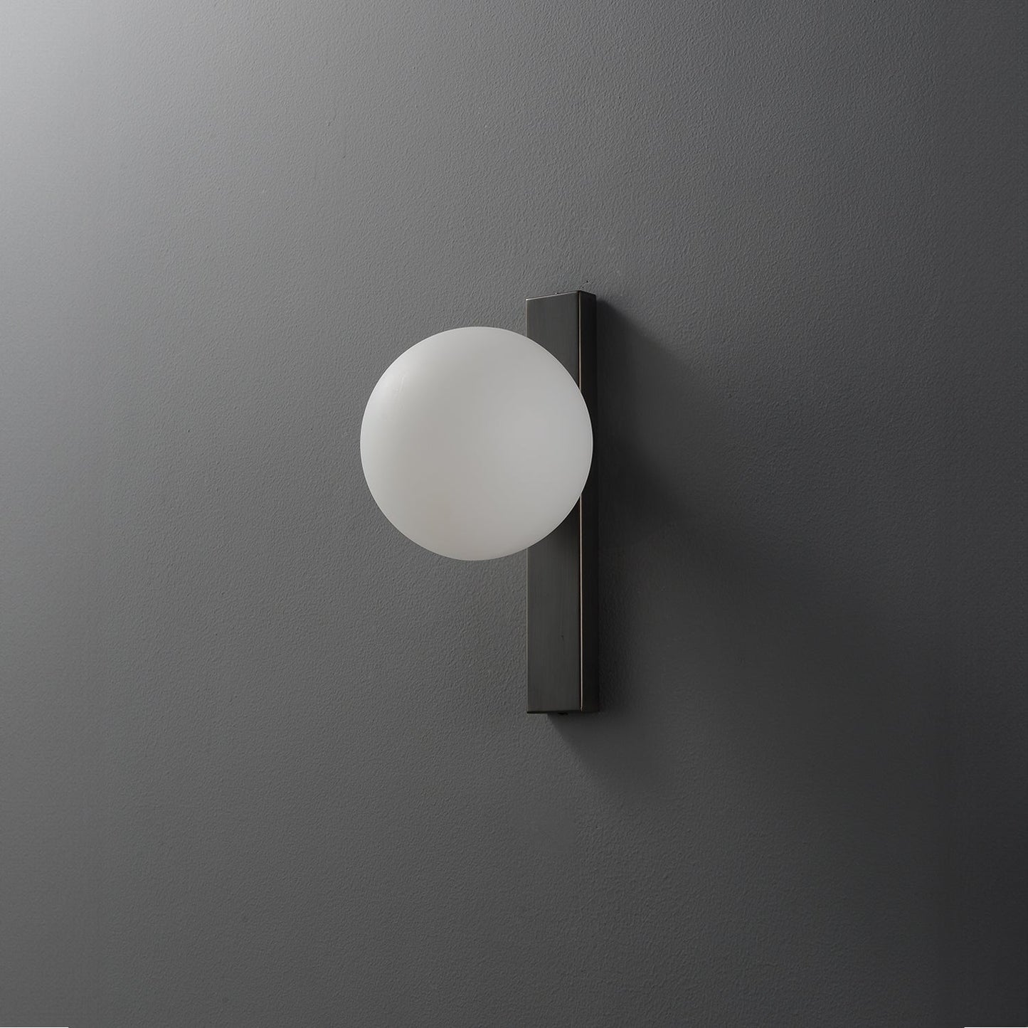 Circ Wall Lamp