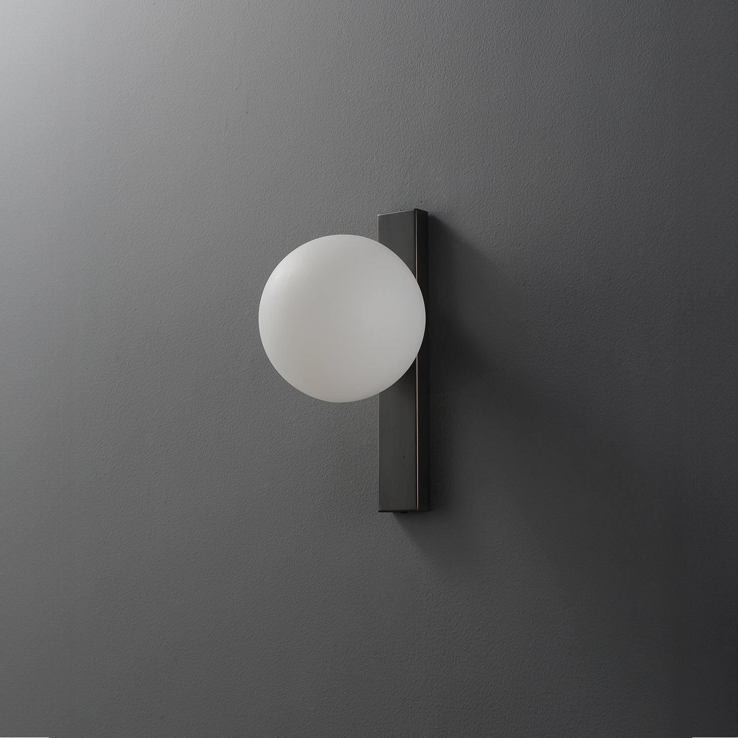 Circ Wall Lamp