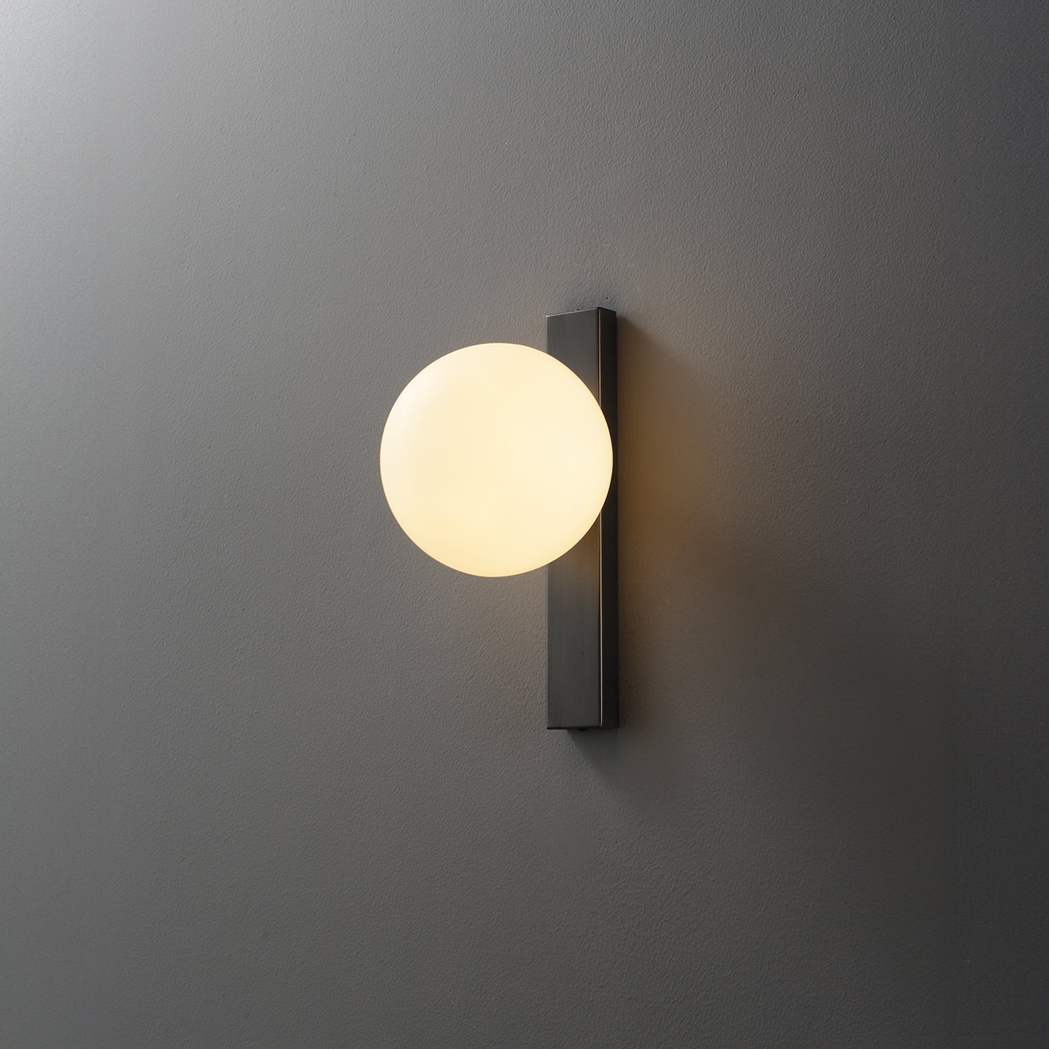 Circ Wall Lamp