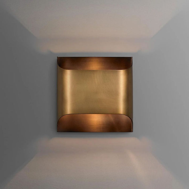 Daris Sconce 8"H