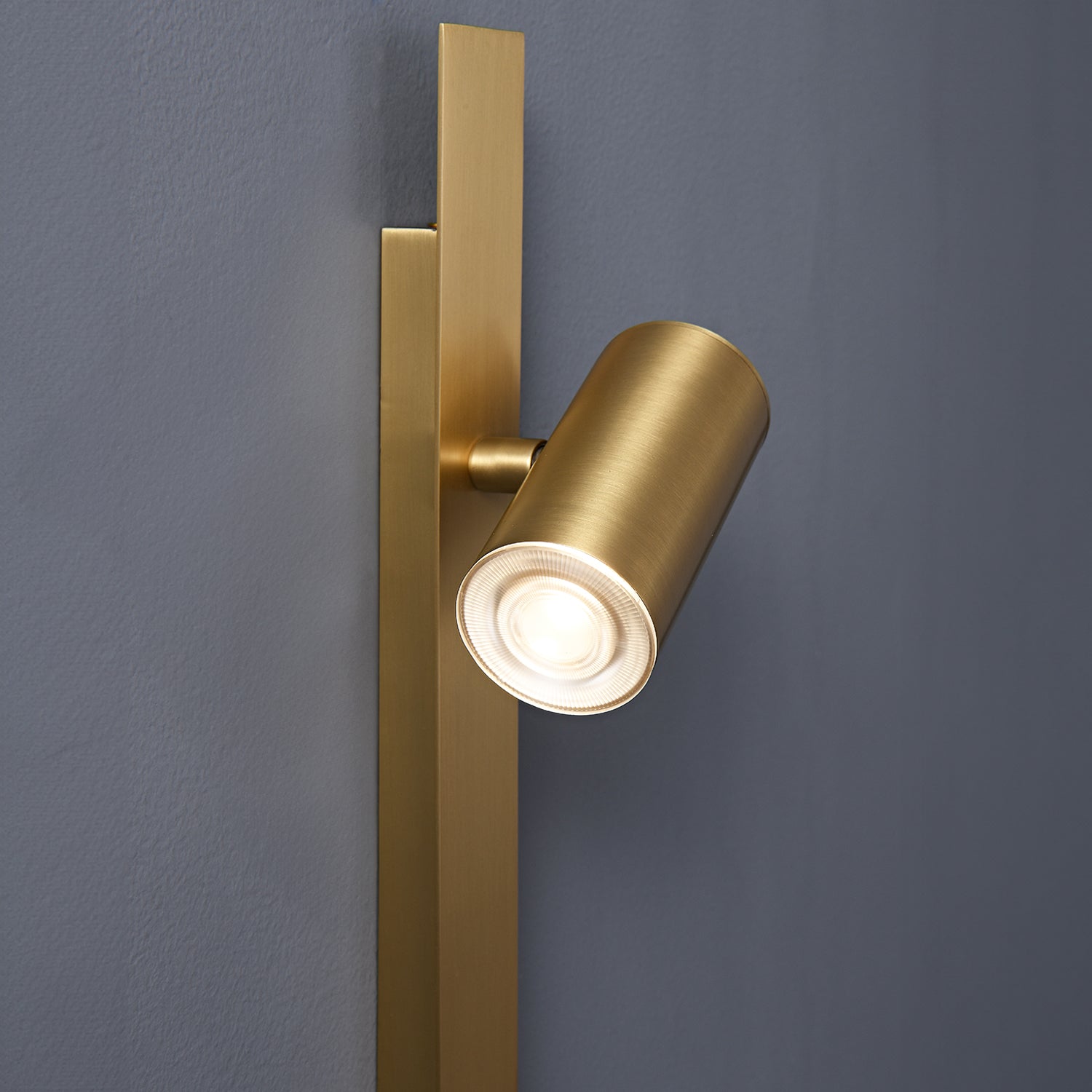 Liila 2 Brass Wall Lamp