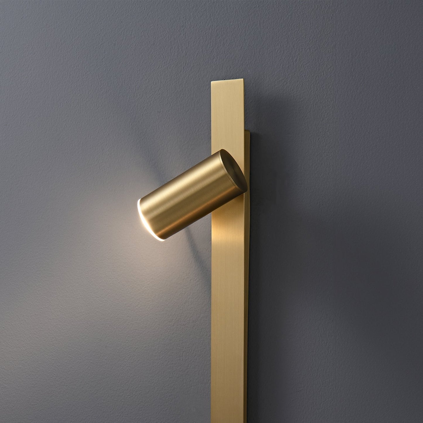 Liila 2 Brass Wall Lamp
