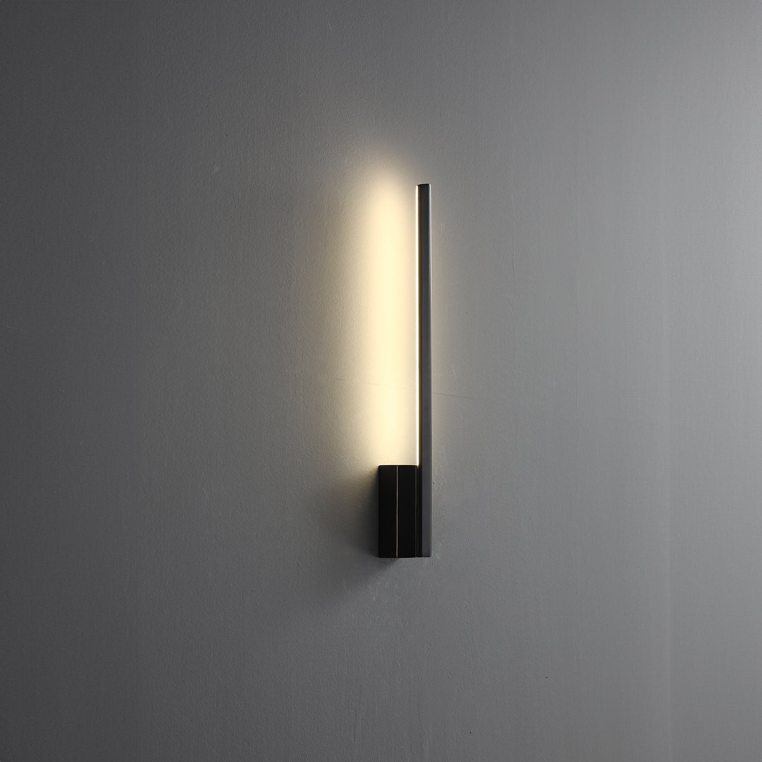 Link Wall Lamp