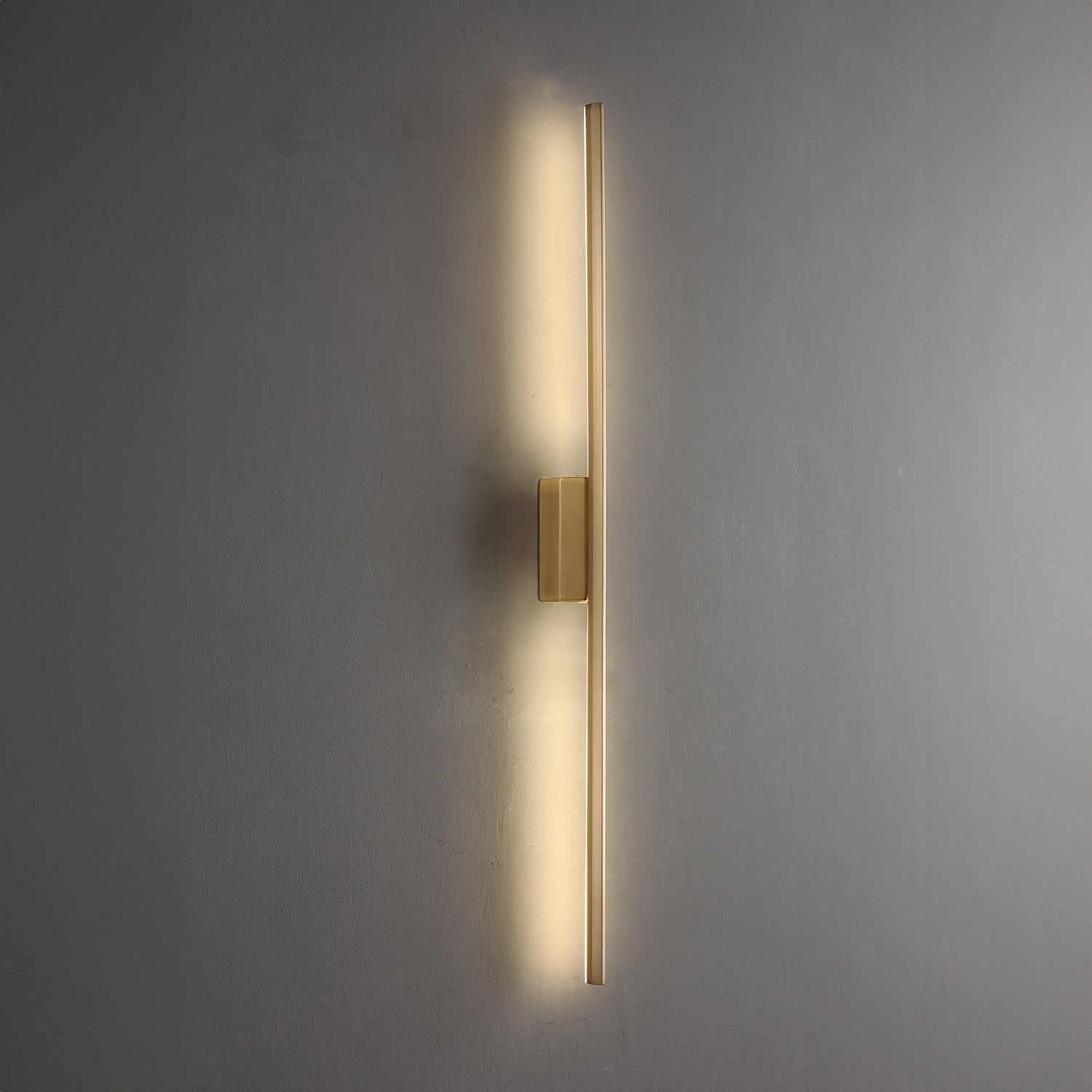 Link Wall Lamp