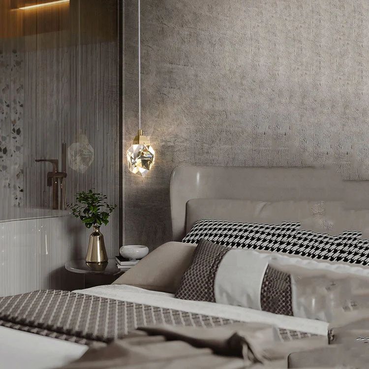 Eve Crystal Single Pendant