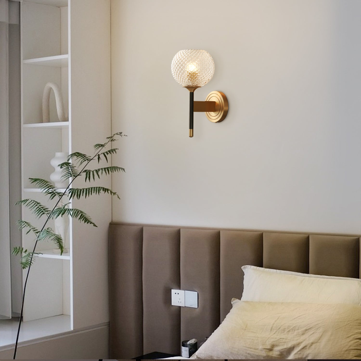Orrefors Ball Brass Sconce