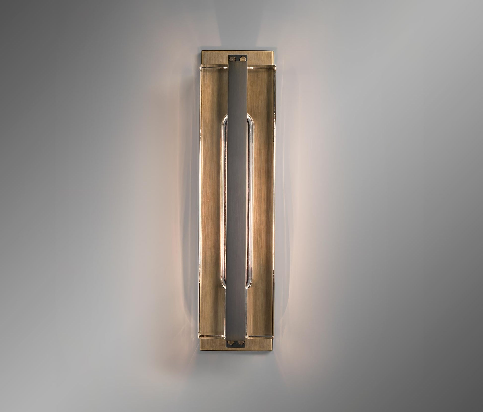 Glaçon Tall Sconce