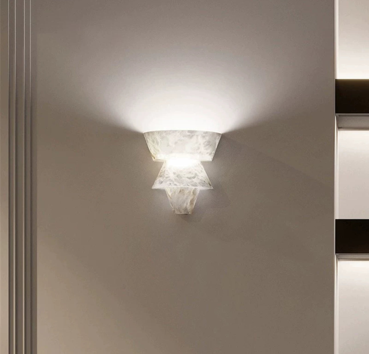 Alabaster Wall Lamp