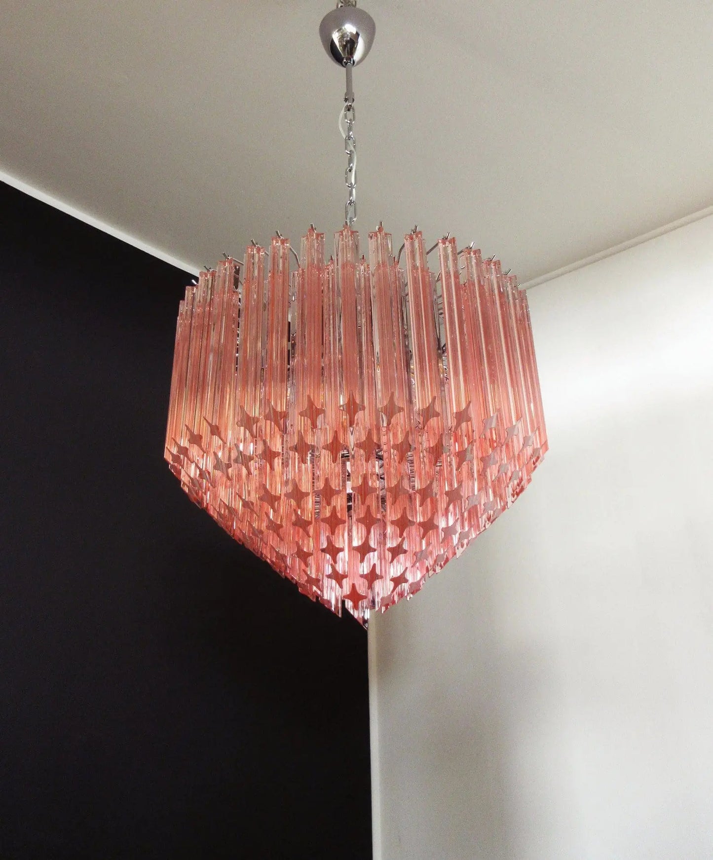 Murano Chandelier – 163 prisms – Pink