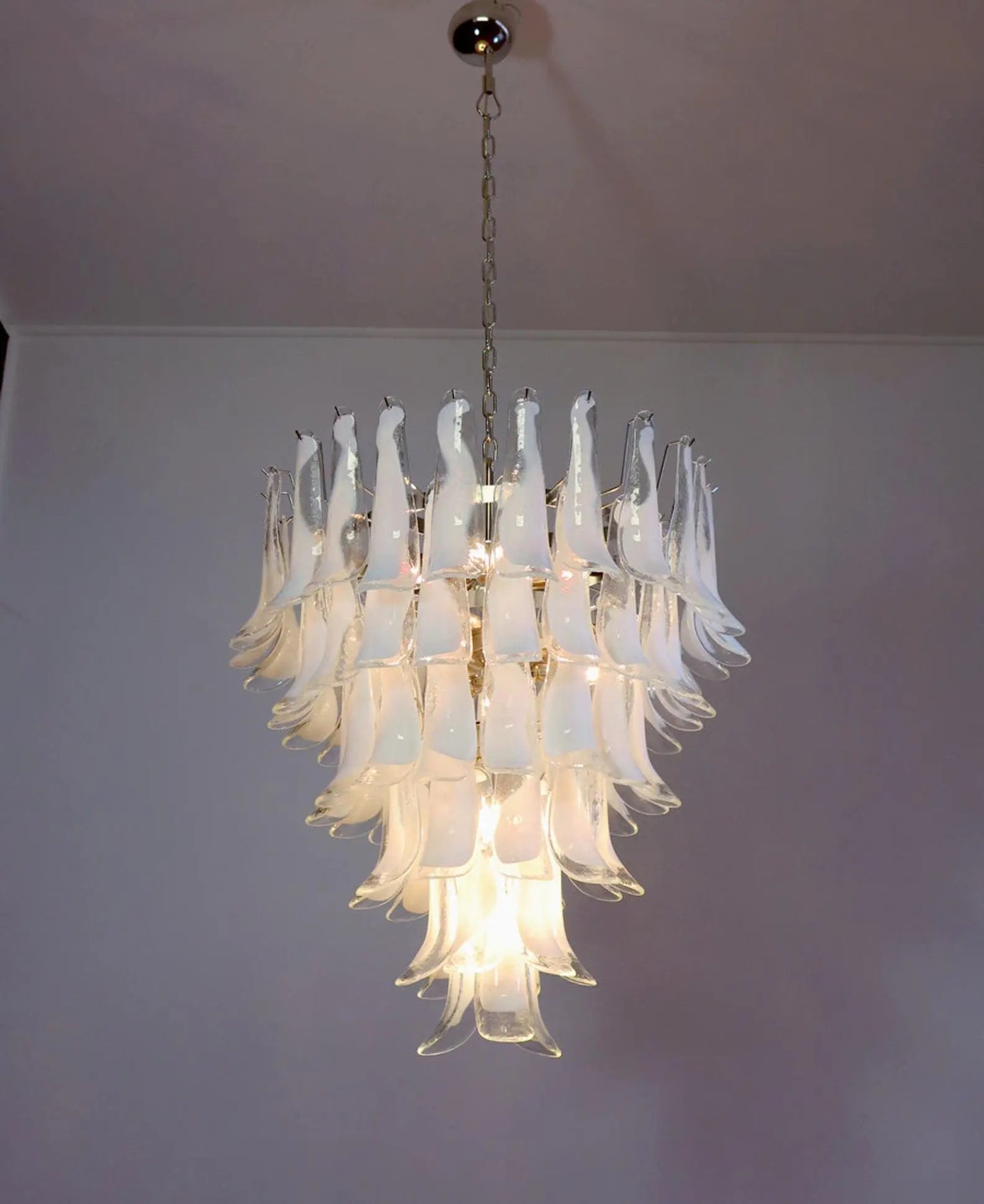 Murano Chandelier – 75 petals – Transparent