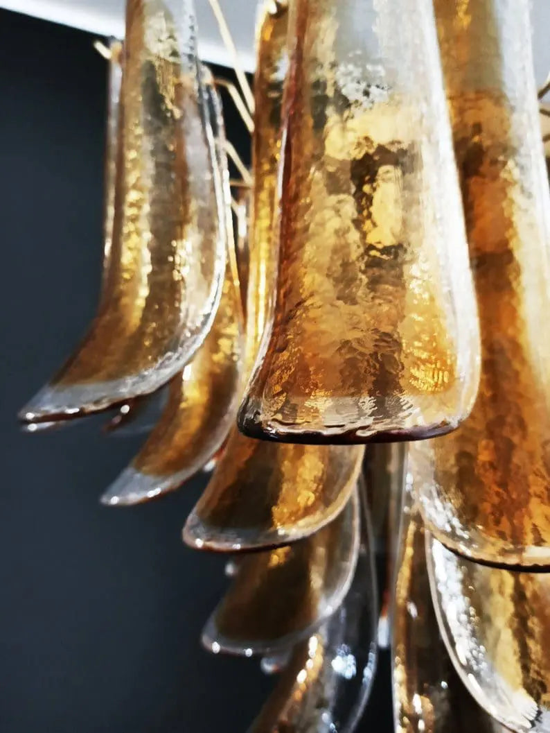 Murano Chandelier – 36 petals – Amber
