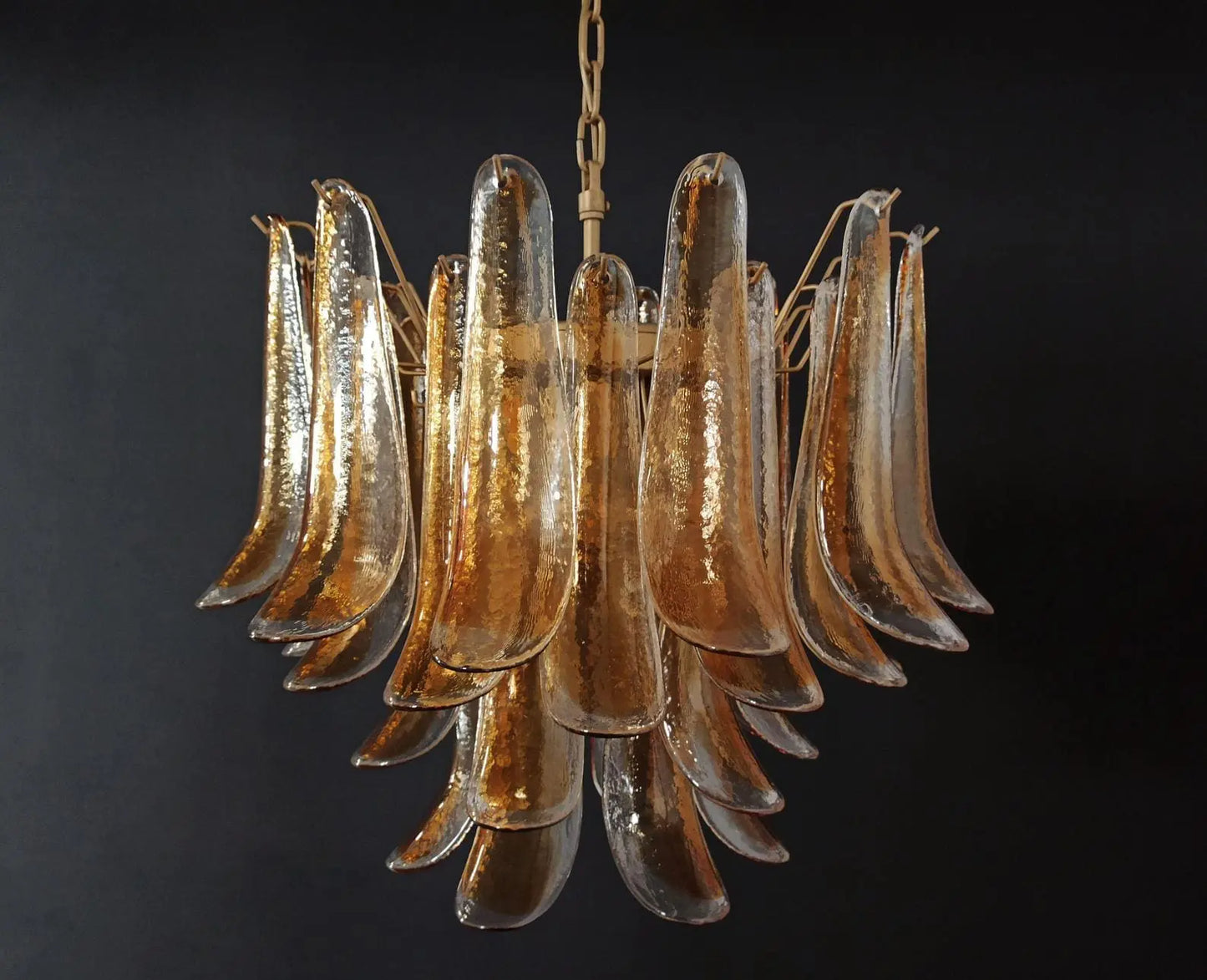 Murano Chandelier – 36 petals – Amber